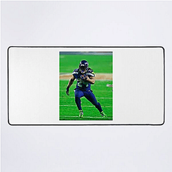 Signal Caller Marshawn Lynch Mouse Pads
