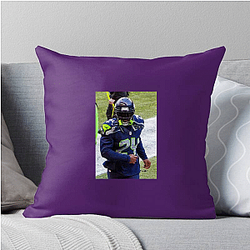 Clutch Performer Marshawn Lynch Pillows Cover