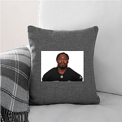 Offensive Commander Marshawn Lynch Pillows Cover