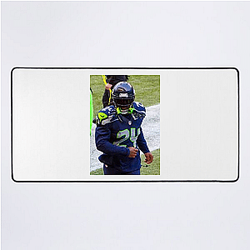 Clutch Performer Marshawn Lynch Mouse Pads