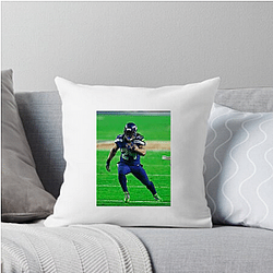 Signal Caller Marshawn Lynch Pillows Cover