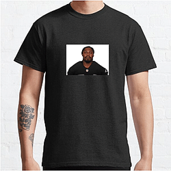 Offensive Commander Marshawn Lynch T-Shirts