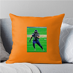Signal Caller Marshawn Lynch Pillows Cover