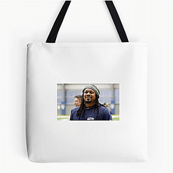 Game Manager Marshawn Lynch Bags