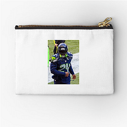 Clutch Performer Marshawn Lynch Zipper Pouches