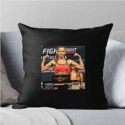 Strawweight Contender Maryna Moroz Pillows Cover