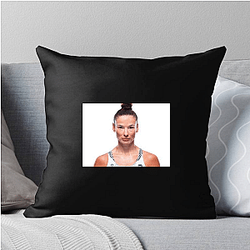 Combat Athlete Maryna Moroz Pillows Cover