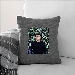 Matt Damon is also a film producer Matt Damon Pillows Cover