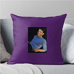 Matt Damon's breakout role was in Good Will Hunting Matt Damon Pillows Cover