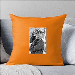 Matt Damon has a long career Matt Damon Pillows Cover