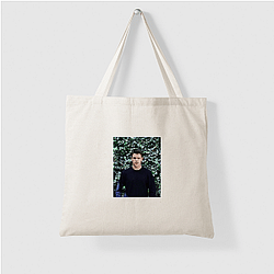 Matt Damon is also a film producer Matt Damon Bags