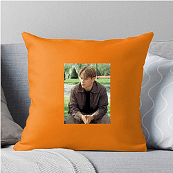 Matt Damon co-wrote the film with Ben Affleck Matt Damon Pillows Cover