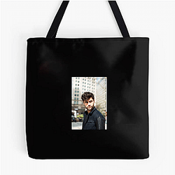 Matthew Daddario also appeared in the film Naomi and Ely's No Kiss List Matthew Daddario Bags