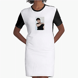 Matthew Daddario is from New York City Matthew Daddario Dresses