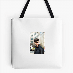 Matthew Daddario also appeared in the film Naomi and Ely's No Kiss List Matthew Daddario Bags