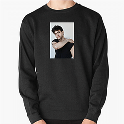Matthew Daddario is from New York City Matthew Daddario Sweatshirts