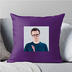 Game Master Visionary Matt Slay Pillows Cover