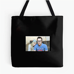 Music-Driven Storyteller Matt Slay Bags