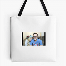 Music-Driven Storyteller Matt Slay Bags