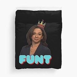 Maya Rudolph as Kamala Harris Duvet Cover