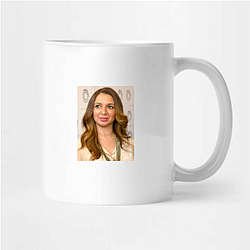 Versatile Actress Maya Rudolph Mugs