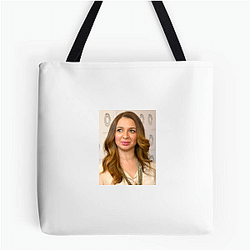 Versatile Actress Maya Rudolph Bags