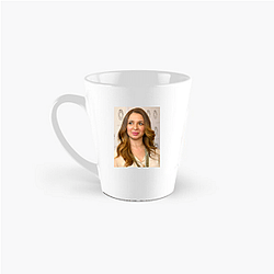 Versatile Actress Maya Rudolph Mugs