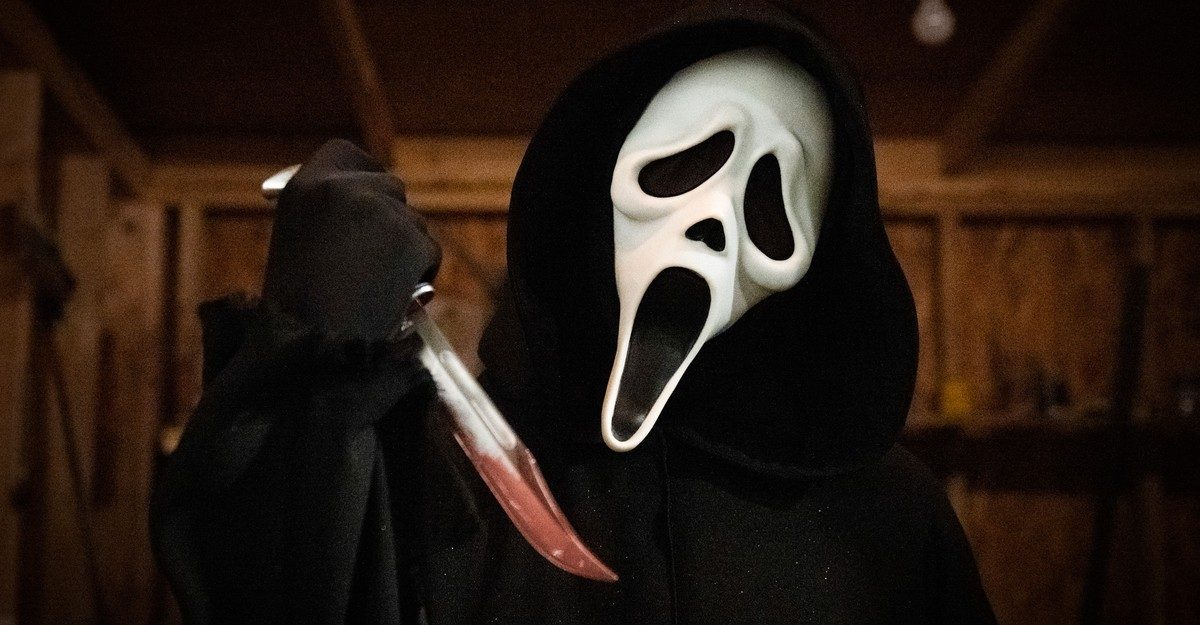 Scream Official Merch: Gear Up for Your Next Horror Movie Night!