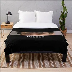 Wilbur Soot Blankets - Wilbur Soot  Throw Blanket RB2605