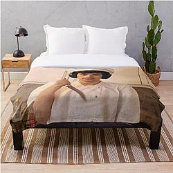 GeorgeNotFound Blankets - GeorgeNotFound holding knife Throw Blanket RB0906