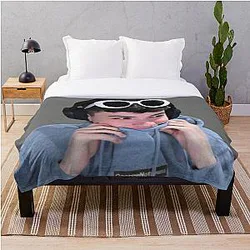 GeorgeNotFound Blankets - GeorgeNotFound Throw Blanket RB0906