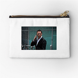 Me Before You is based on a novel by Jojo Moyes Me Before You Zipper Pouches