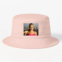 Meredith Duxbury サインイン Meredith Duxbury 帽子及び帽子