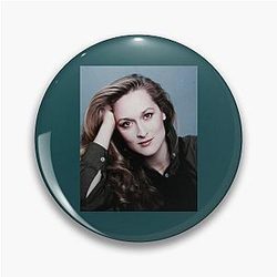 HIGH PRIESTESS MERYL STREEP Pin