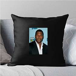 Offensive Commander Michael Strahan Pillows Cover