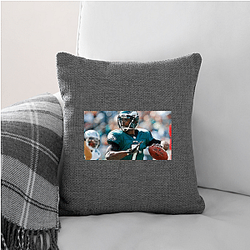 Game Manager Michael Vick Pillows Cover