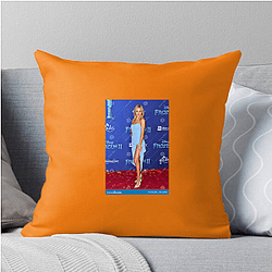 Young Icon Michelle Randolph Pillows Cover