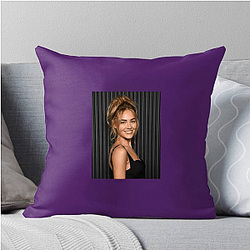 Hollywood Hopeful Michelle Randolph Pillows Cover