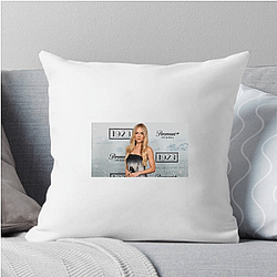 Model Presence Michelle Randolph Pillows Cover
