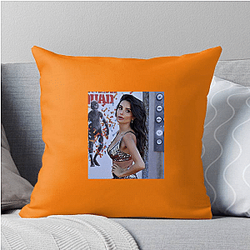 Style Icon Mikaela Hoover Pillows Cover