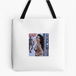 Style Icon Mikaela Hoover Bags