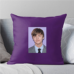 Miles Heizer Unforgettable Roles Miles Heizer Pillows Cover