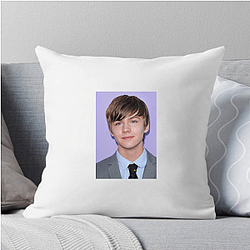 Miles Heizer Unforgettable Roles Miles Heizer Pillows Cover