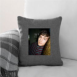 Miles Heizer The King of The Stage Miles Heizer Pillows Cover