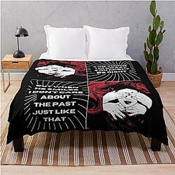 Endless summer vacation Miley Cyrus Throw Blanket