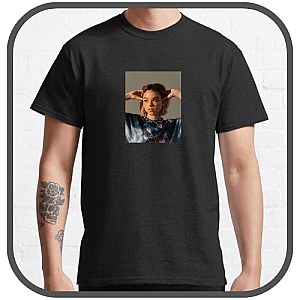 Milly Alcock T-Shirts