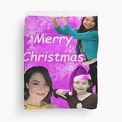 Miranda Cosgrove wishes Merry Christmas to Duvet Cover