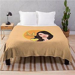 Miranda Cosgrove Art Cover Drawing Throw Blanket