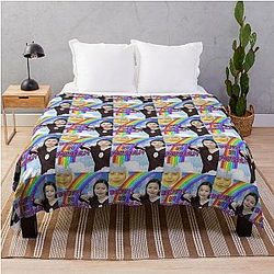 Miranda Cosgrove Believe in Yourself Throw Blanket