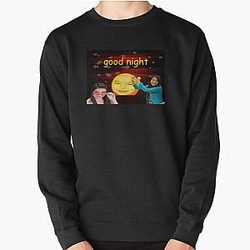Miranda Cosgrove says goodnight iCarly sweatshirt.